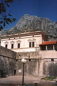 Kotor: The walls of the old town